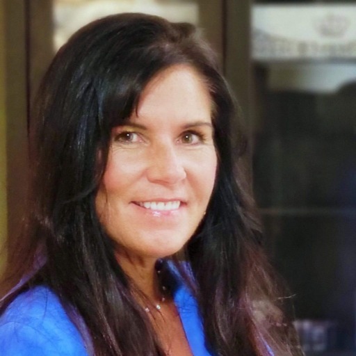 Image of Lady of the Lakes realtor, Marlo Scheff.